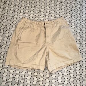 Bear Bottoms Khaki Shorts 5.5 inseam Medium